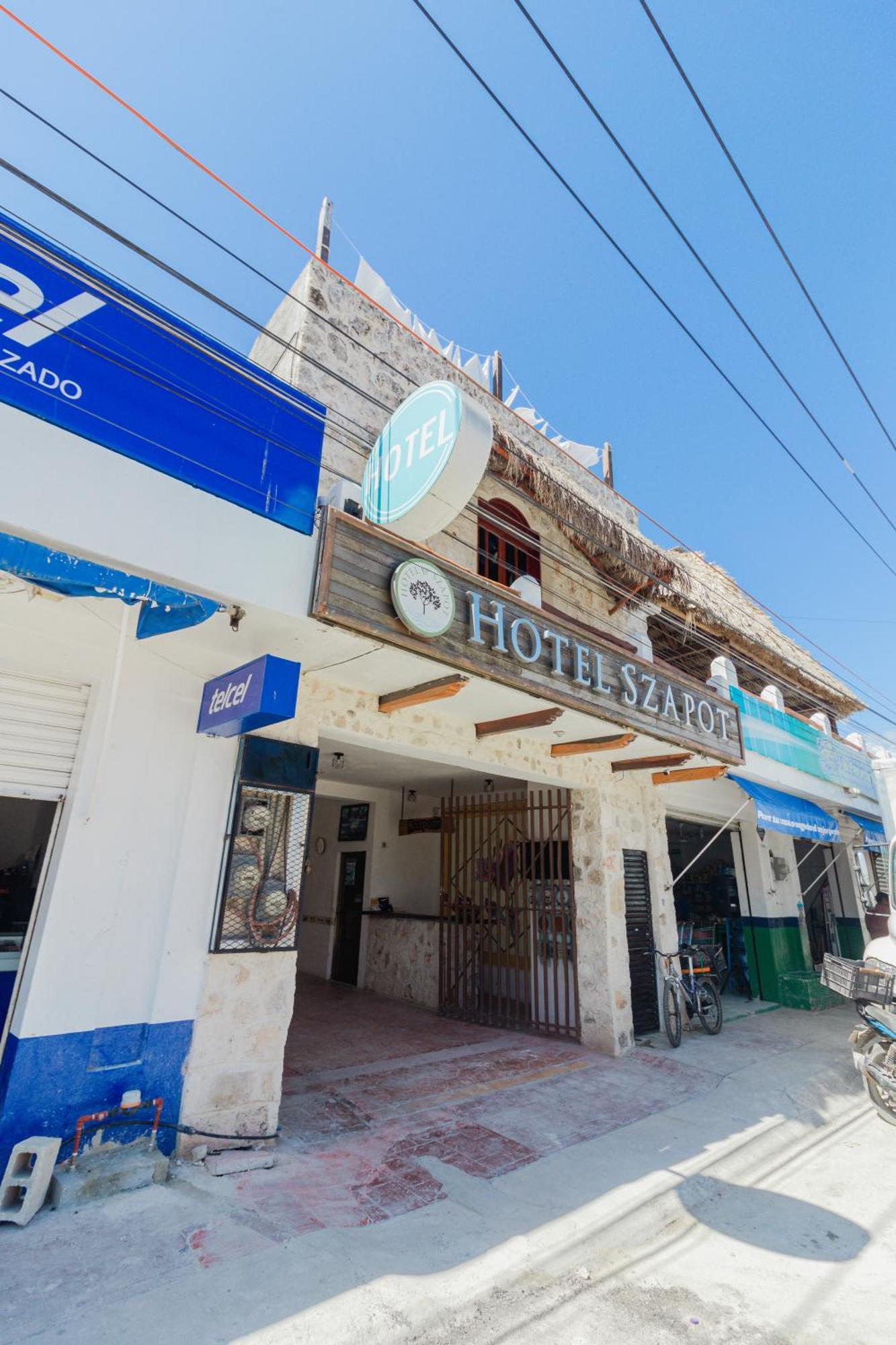 Hotel Szapot 巴卡拉尔 外观 照片